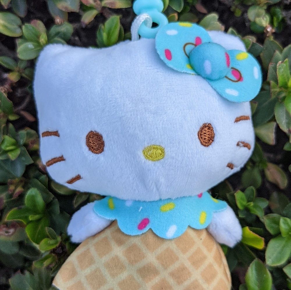 Hello Kitty Plush Dangler Bundle of 3 for keychain/backpack 4" tall - Picture 6 of 9